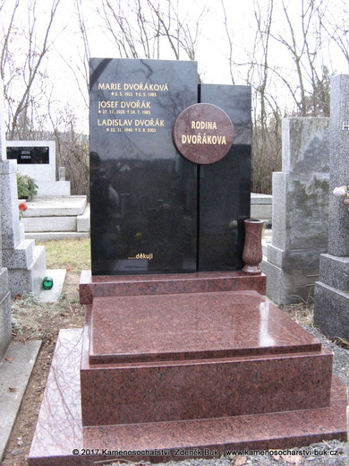hroby a hrobky (16).JPG