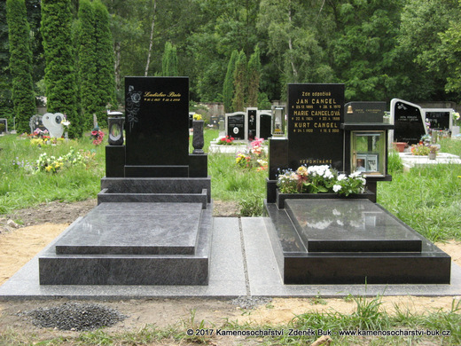 hroby a hrobky (4).JPG